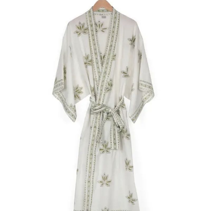 handmade gifts for women's day lotus bathrobe